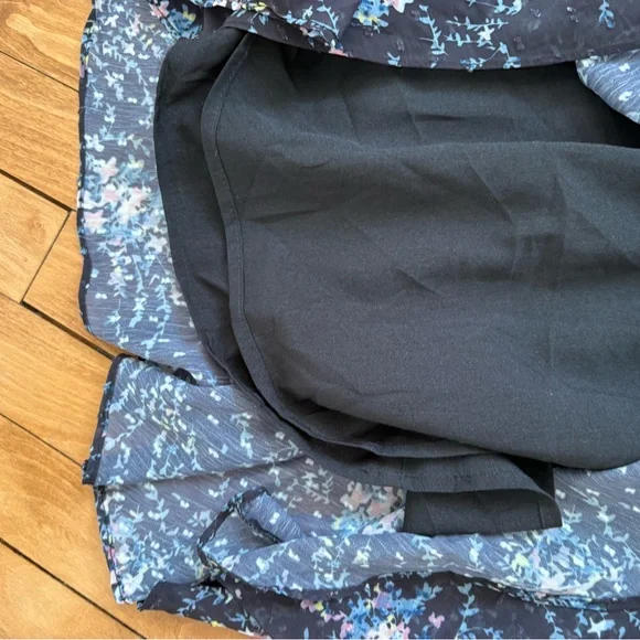 Elliatt Chance Dress - Picture 6 of 7